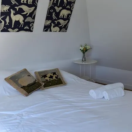 Le Clos Aux Oiseaux * La Poterie-Mathieu
