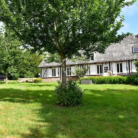 Holiday home Le Clos Aux Oiseaux La Poterie-Mathieu