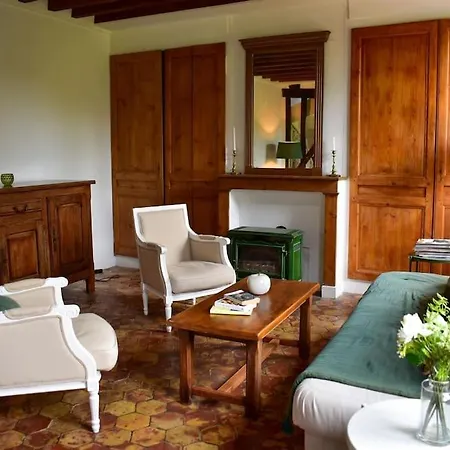 Le Clos Aux Oiseaux *